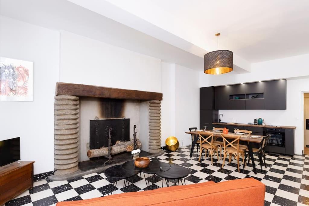 L'hotel Particulier, 120m2, Hypercentre, Wifi / Conciergeriedamecarcas Apartamento